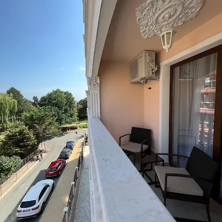Valencia Gardens Nessebar